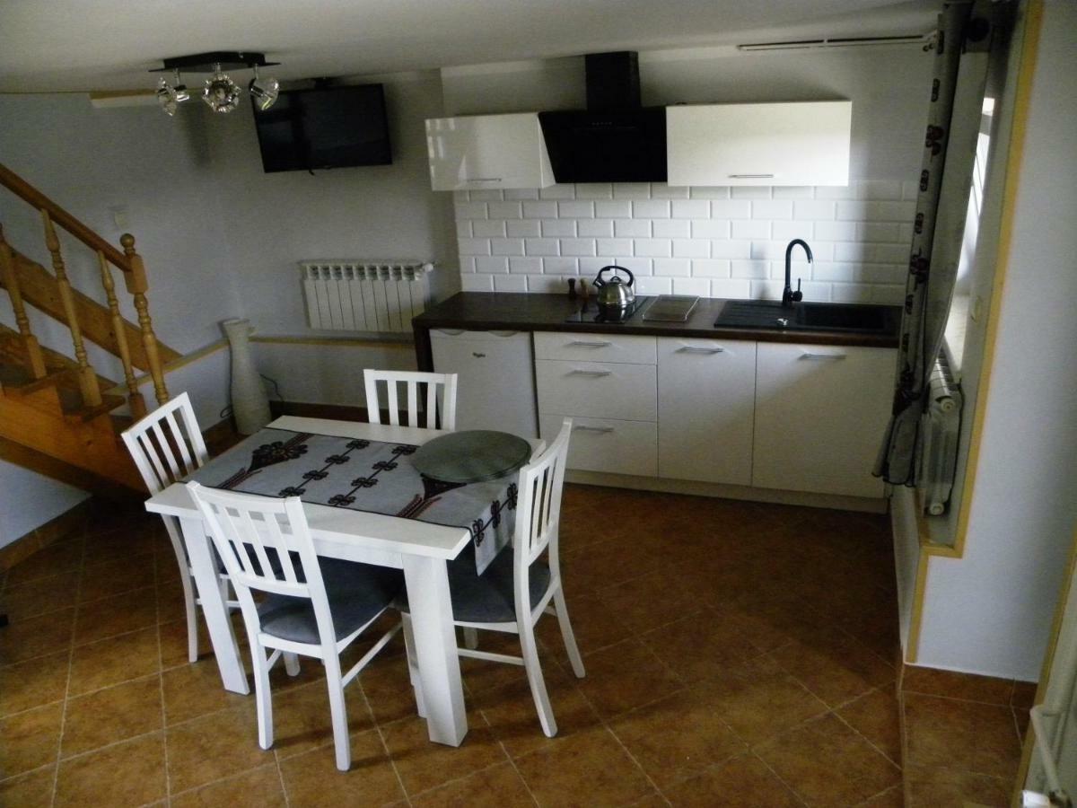 Familiowka Villa Mizerna Buitenkant foto